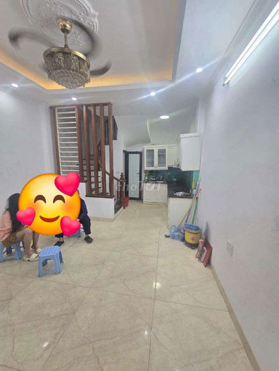Hồ Tùng Mậu( đh Thương Mại) ngõ nông, ngắn rộng thoáng ở luôn 36m*5T