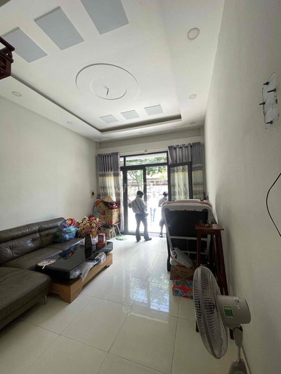 cho thuê nhà  mặt tiền kinh doanh Phước Bình sầm uất