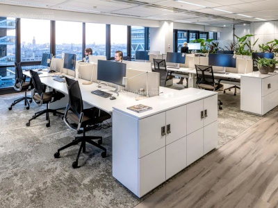 Bán sàn thương mại 2470m2 ở Xuân Diệu - HĐ thuê cao - Đã có sổ đỏ lâu dài - 314 tỷ có đàm phán