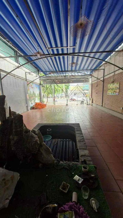 SANG MẶT BẰNG, VỈA HÈ RỘNG