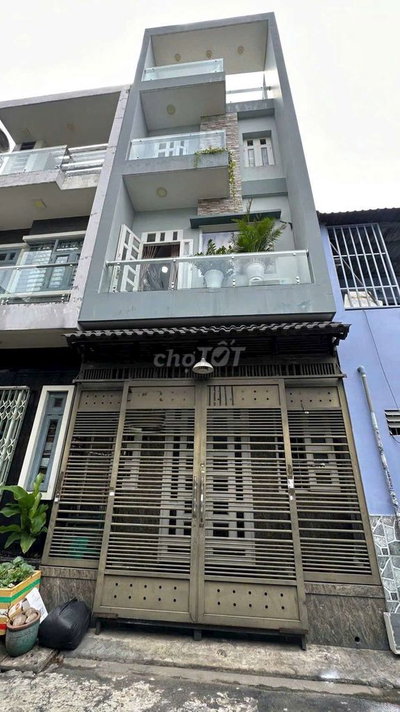 LÊ VĂN QƯƠI :4x14 ĐÚC 1 TRỆT 3LẦU S.THƯỢNG 4PN 3WC Hẻm xe tải-🍀13TRIÊỤ