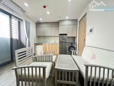Cho Thuê CCMN 273 CỔ NHUẾ BẮC TỪ LIÊM 80m2 2N1K Duplex Cửa Sổ Ban Công Giặt Riêng Full Đồ