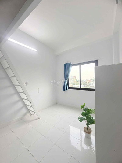 CÁCH CẦU SẮT NGUYỄN THÁI SƠN 800M - FREE XE