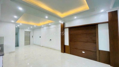 CHO THUÊ NHÀ QUAN HOA, CẦU GIẤY 60M2, 7T THANG MÁY - KD VP cty, SPA..