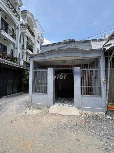 nhà đường thống nhất p15gv , hẻm oto , 4x-2