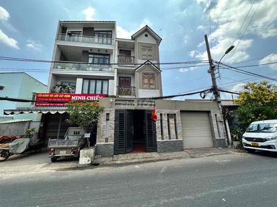 Mặt tiền Bình Phú TĐ, ngang gần 10m, kinh doanh sầm uất, nhà đẹp mới