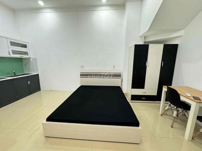 Chính Chủ Cho Thuê Phòng (Mới) 30m2 Có hút mùi có bếp từ trong phòng