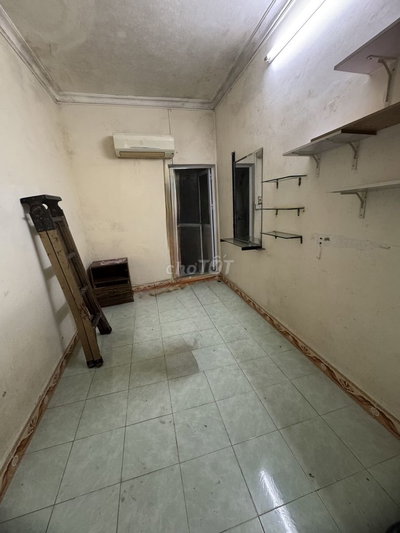 Nhà riêng 15m x4T  ngõ phố Đê La Thành Nhỏ mấy bc chân ra đường ô tô