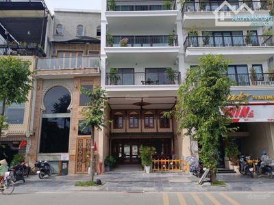 CHO THUÊ MẶT BẰNG XUÂN DIỆU 108M² – MT 8M – KHU TÂY HỒ ĐÔNG KHÁCH NƯỚC NGOÀI – HỢP MÔ HÌNH