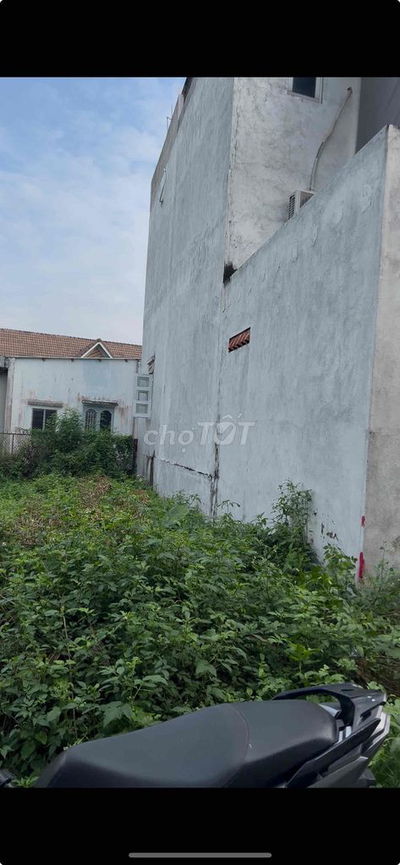 Bán 2 lô đất sổ đỏ 117m2,kế chợ Phú hữu, Phan văn Đáng, Nhơn Trạch