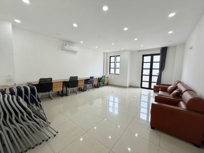 NGUYÊN LẦU VĂN PHÒNG CITYLAND GIÁ 12TR - CÓ THANG MÁY