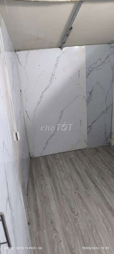 Cần cho thuê phòng trọ có máy lạnh