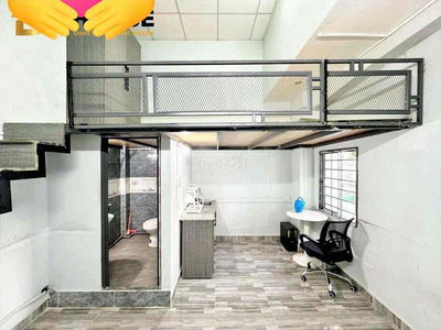 PHÒNG TRỌ SINH VIÊN RỘNG RÃI Ở 4 NGƯỜI 4 XE RA GIÁ RẺ GÁC CAO