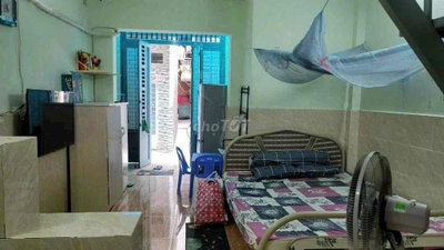 nhà đường 8 p11 gv , nhà dẹp hẻm dẹp