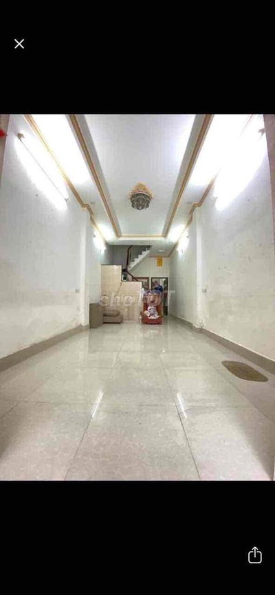 nhà 2 PHÒNG NGỦ 3,3x16 sư vạn hạnh. hẻm xe hơi