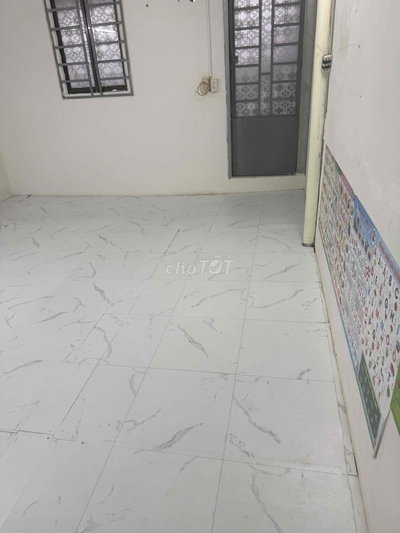 Nhà mặt tiền bờ kẻ