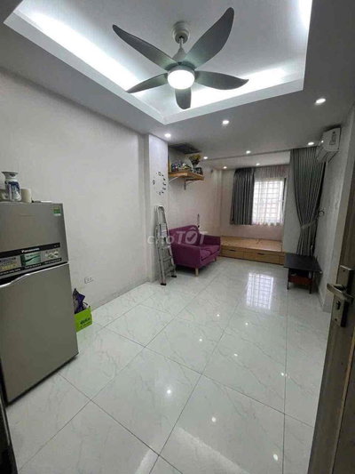 Cho thuê nhà Nguyễn Văn Cừ,Ô tô đỗ cửa,thang máy, 2PN, full nội thất❗️