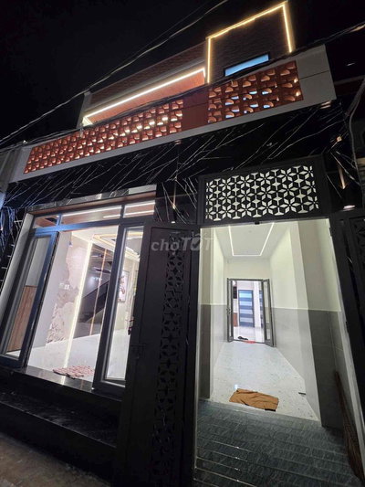 NHÀ PHỐ HIỆN ĐẠI XÂY DỰNG MỚI TỪ ĐẤT TRỐNG - HẺM 588 HUỲNH TẤN PHÁT