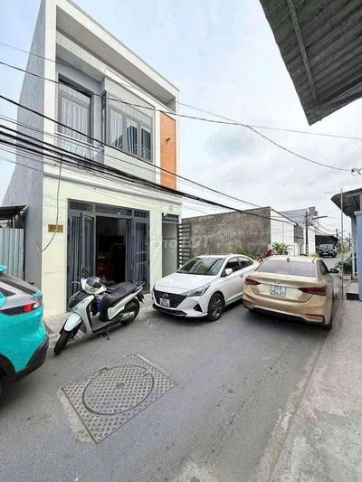 BÁN NHÀ TRỆT LẦU VÀ 5 PHÒNG TRỌ TRỤC CHÍNH HẺM 6 TRẦN VĨNH KIẾT