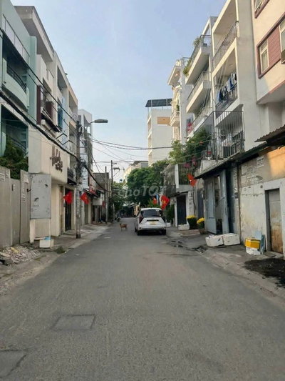 Bùi Đình Túy ngay dự án Rạch Xuyên Tâm Dòng tiền 30tr/th 5 tầng