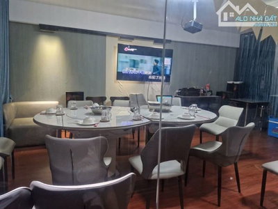 SIÊU PHẨM MT TÊN LỬA 8X22 1 TRỆT 1 LỬNG VỊ TRÍ ĐẸP CHO NHÀ HÀNG - CF