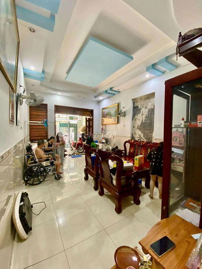 Bán nhà diệntích khủng HT45 Q12. 4*23m đg xe hơi thôngGiá4tỷ950tr