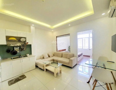 Cho thuê phòng Nguyễn Trãi - tách bếp nội thất cơ bản 6,4 triệu/tháng