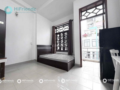 Căn Hộ Studio Ban Công - 25m2 - Full Nội Thất - Khu Sân Bay- Tân Bình