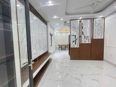 Nhà gần chợ đầu mối phía Nam/ cuối đường Nguyễn Trực/ ảnh thật 42m2x4T