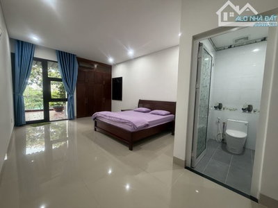 NHÀ 4 TẦNG MẶT TIỀN ĐƯỜNG 7,5M NGAY KINH DƯƠNG VƯƠNG, ĐẶNG HUY TRỨ, CÁCH BIỂN CHỈ 50M