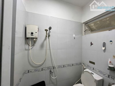 Cho thuê phòng Phan Văn Trị, P.11, 17m2, đủ nội thất, 3.6tr