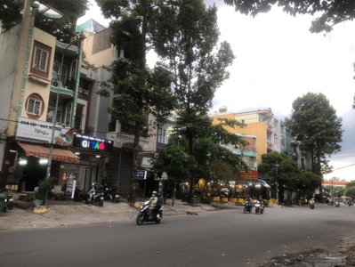 Cho thuê 160 m2 mặt tiền làm văn phòng, phòng mạch