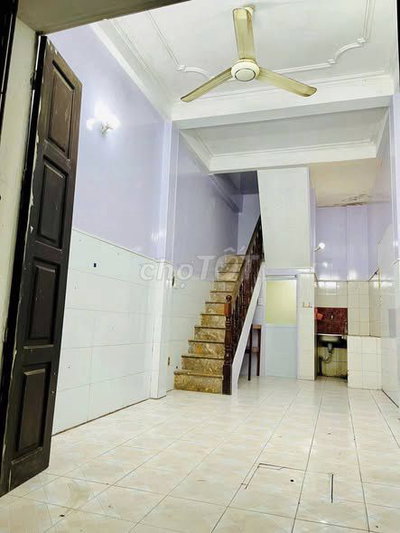 Nhà Đại Cồ Việt, Hai Bà Trưng 17m2 3PN, Sổ đỏ