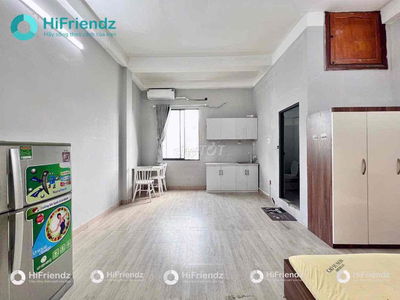 Phòng full nội thất rộng rãi gần Hutech, Ngoại Thương, Uef