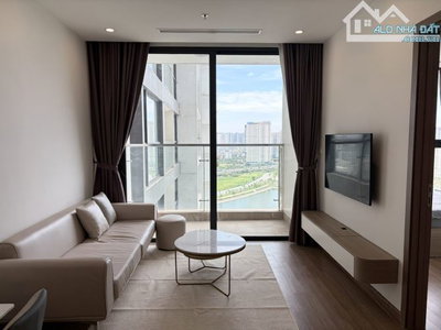 Cho Thuê SkyLake S3 65m², 2PN Full Đồ, View Hồ Đẹp, Vào Ở Ngay - 24 Triệu/Tháng