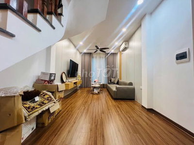Nhà riêng Minh Khai Hai Bà Trưng 5 tầng 3PN mới đẹp