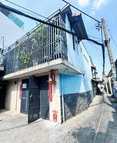 Hot, Bán gấp Nhà riêng Tỉnh Lộ 10, 54m2, 2 tầng, sát hẻm xe hơi chỉ 3t