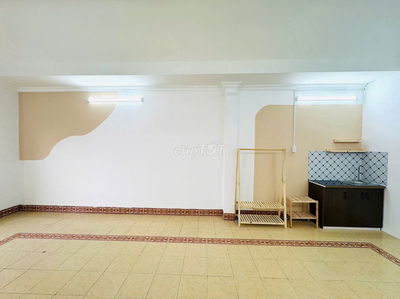 STUDIO BAN CÔNG LỚN 45m nội thất ngay ngã tư an sương