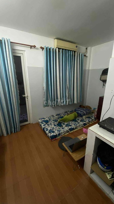 Do chuyển chỗ làm nên cần pass trọ