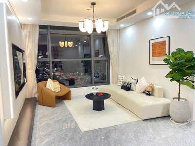 Cho Thuê Căn Góc Capital Elite 3PN, 114m², Full Đồ, View Đẹp, Giá Tốt