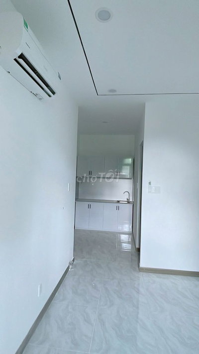 Cho thuê phòng trọ mới xây tại dự án 13E Intresco cạnh trường đại học