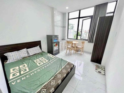 CHO THUÊ PHÒNG THANG MÁY OTO ĐẬU TẬN CỬA NGAY PHAN XÍCH LONG