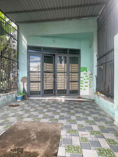 CHO THUÊ NHÀ MT HẺM SÂN RỘNG GẦN ĐÔNG TĂNG LONG