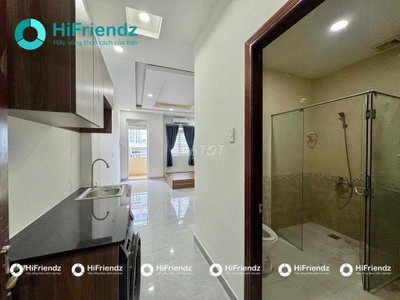 khai Trương Căn Hộ ban công và cửa sổ siêu đẹp keng , Ngay Lê Đại Hành