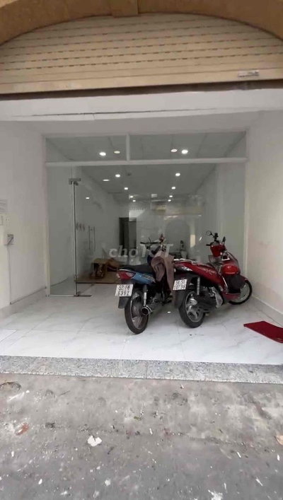 Cho Thuê MB 2 Sàn VP Kinh Doanh Hẻm XT Rộng 130m2 Ngay Cao Thắng Q3