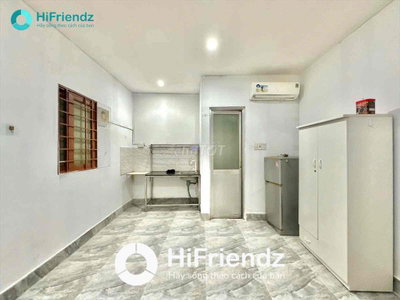 PHÒNG MỚI XÂY SẴN MÁY LẠNH , KỆ BẾP CHO NHẬN XE ĐIỆN NGAY VÀNH ĐAI