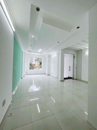 CHO THUÊ MẶT BẰNG NGAY ĐƯỜNG SỐ 79 TÂN QUY QUẬN 7 NAIL,VĂN PHÒNG, SPA.