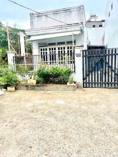 BÁN LÔ ĐẤTNGANG KHỦNG 7M - GẦN PHÚ MỸ HƯNG
