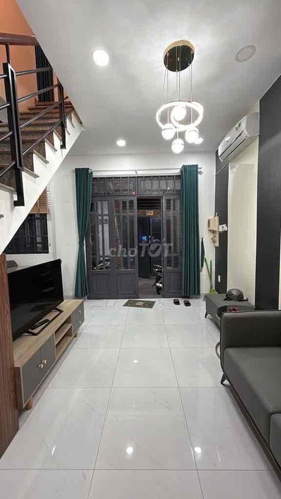 nhà nguyễn văn công 28m2 -2PN-2WC