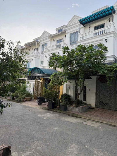 Chính Chủ Bán Nhà Khu Biệt thự Thạnh Xuân Đường 12m Cao Đẳng Điện Lực